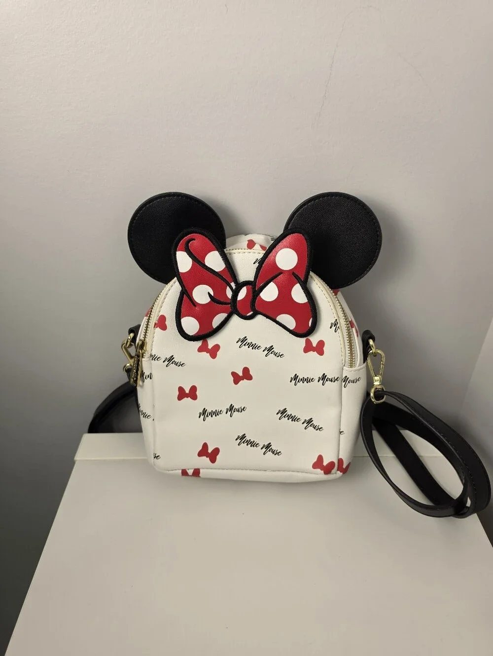 Minnie Mouse Loungefly Disney Minnie Mouse Signature Mini Backpack